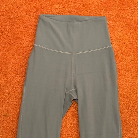 EXCELLENT Lululemon Groove Super-High-Rise Crop 23" Utility Blue Yoga Leggings 2 - Picture 3 of 10